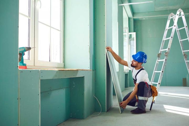 Créez un environnement confortable et économe en énergie en choisissant notre solution d'isolation thermique par l'intérieur.